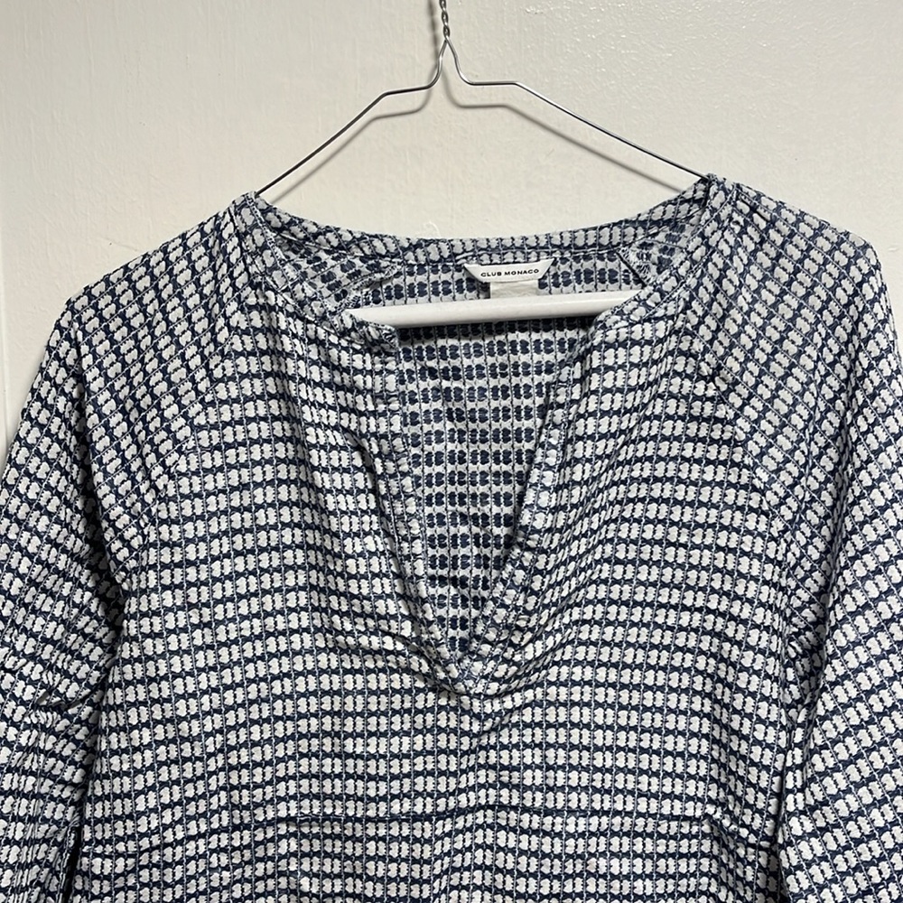 Club Monaco Top - Picture 2 of 14